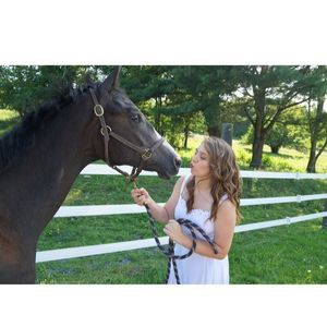 Meet your Posher, Julia